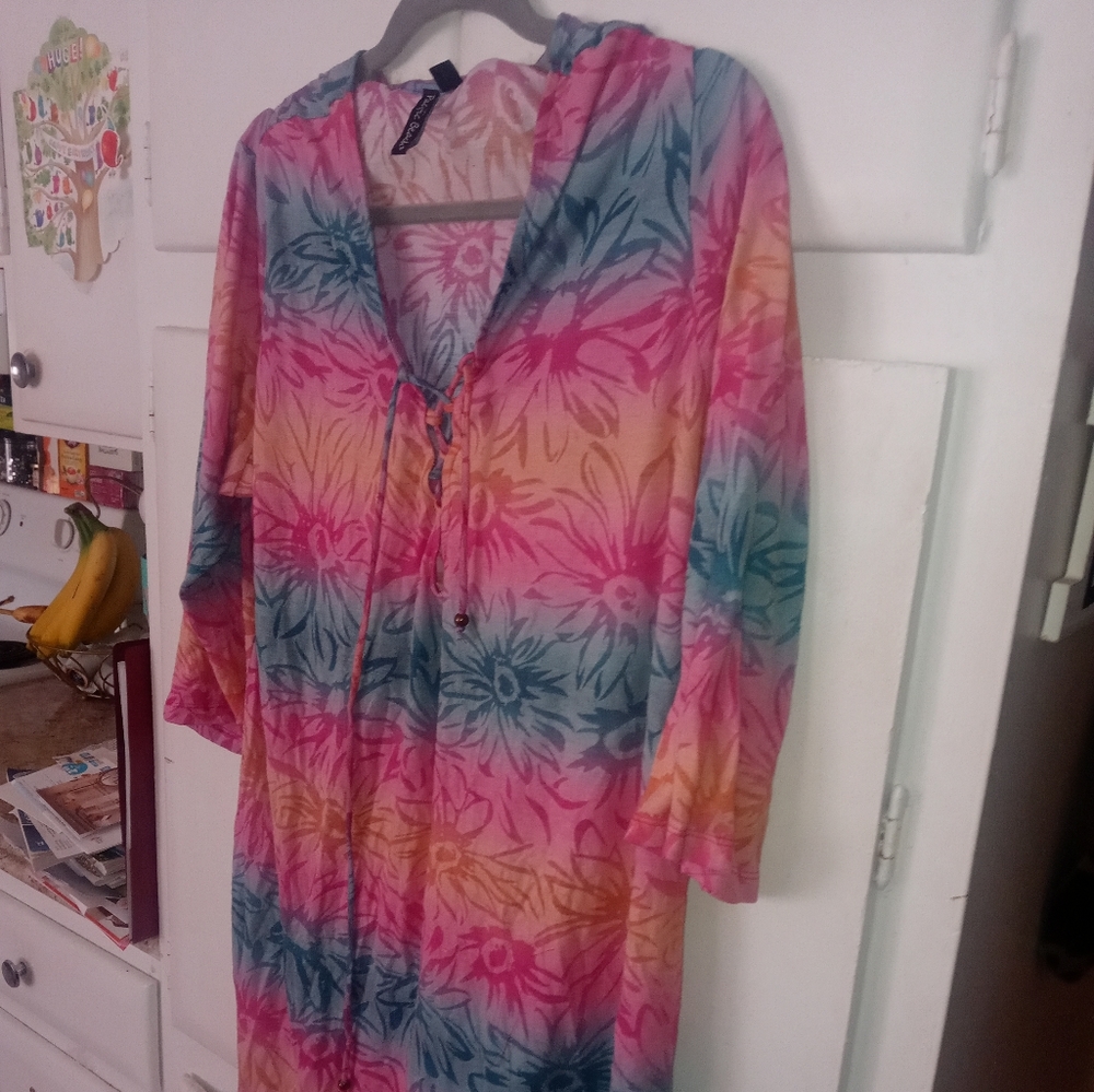 Vibrant women's top/beach cover up